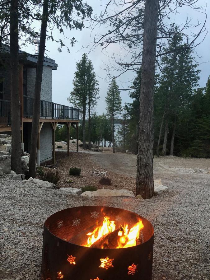 Stone Cove Waterfront Adults Only B&B 托伯莫里 外观 照片