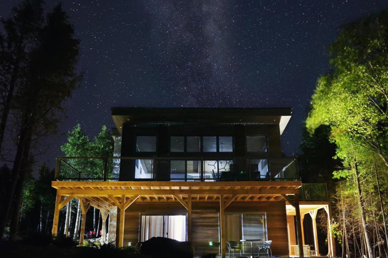 Stone Cove Waterfront Adults Only B&B 托伯莫里 外观 照片
