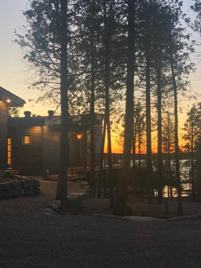 Stone Cove Waterfront Adults Only B&B 托伯莫里 外观 照片