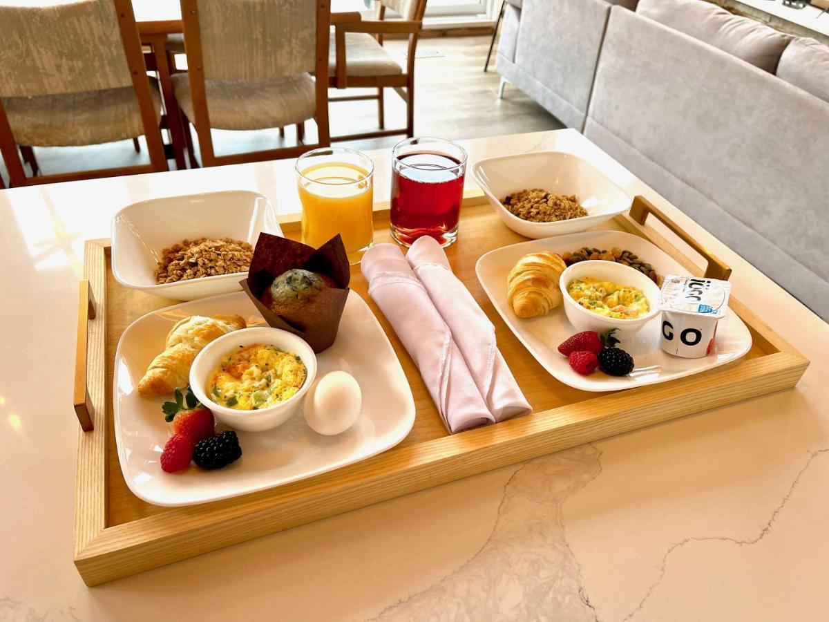 Stone Cove Waterfront Adults Only B&B 托伯莫里 外观 照片