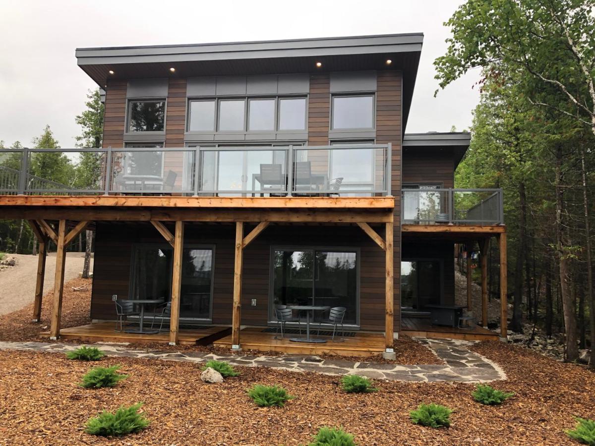 Stone Cove Waterfront Adults Only B&B 托伯莫里 外观 照片