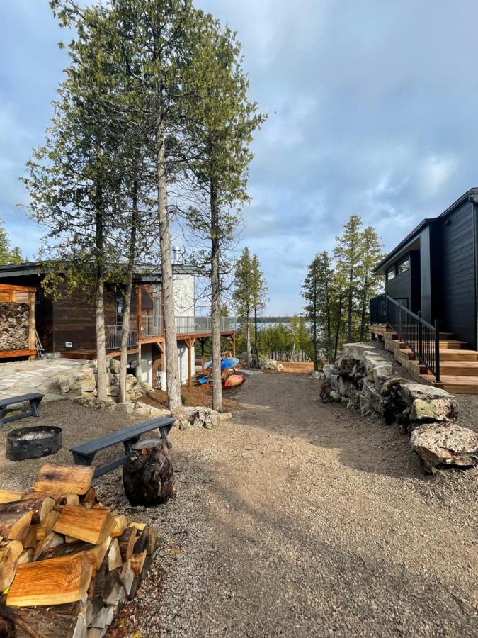 Stone Cove Waterfront Adults Only B&B 托伯莫里 外观 照片