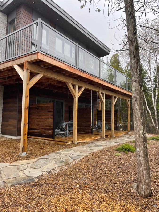 Stone Cove Waterfront Adults Only B&B 托伯莫里 外观 照片