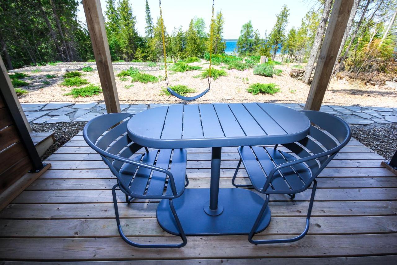 Stone Cove Waterfront Adults Only B&B 托伯莫里 外观 照片