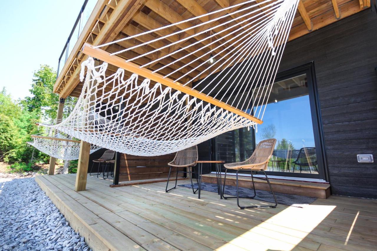Stone Cove Waterfront Adults Only B&B 托伯莫里 外观 照片