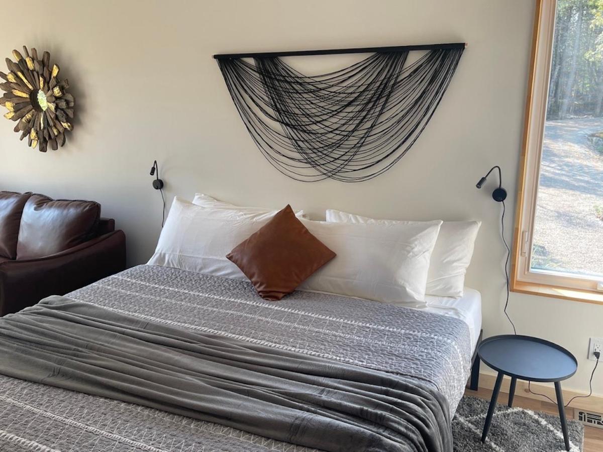 Stone Cove Waterfront Adults Only B&B 托伯莫里 外观 照片