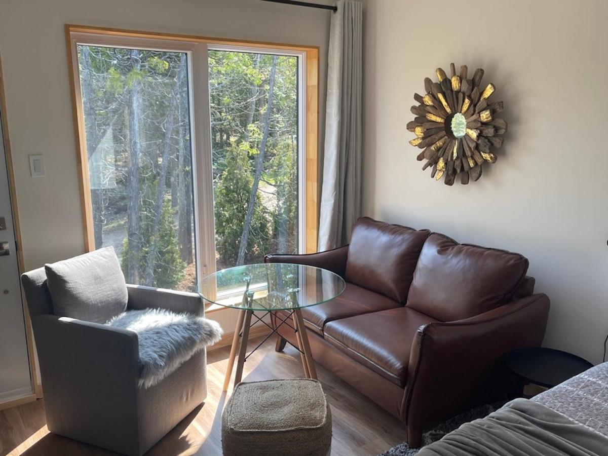 Stone Cove Waterfront Adults Only B&B 托伯莫里 外观 照片