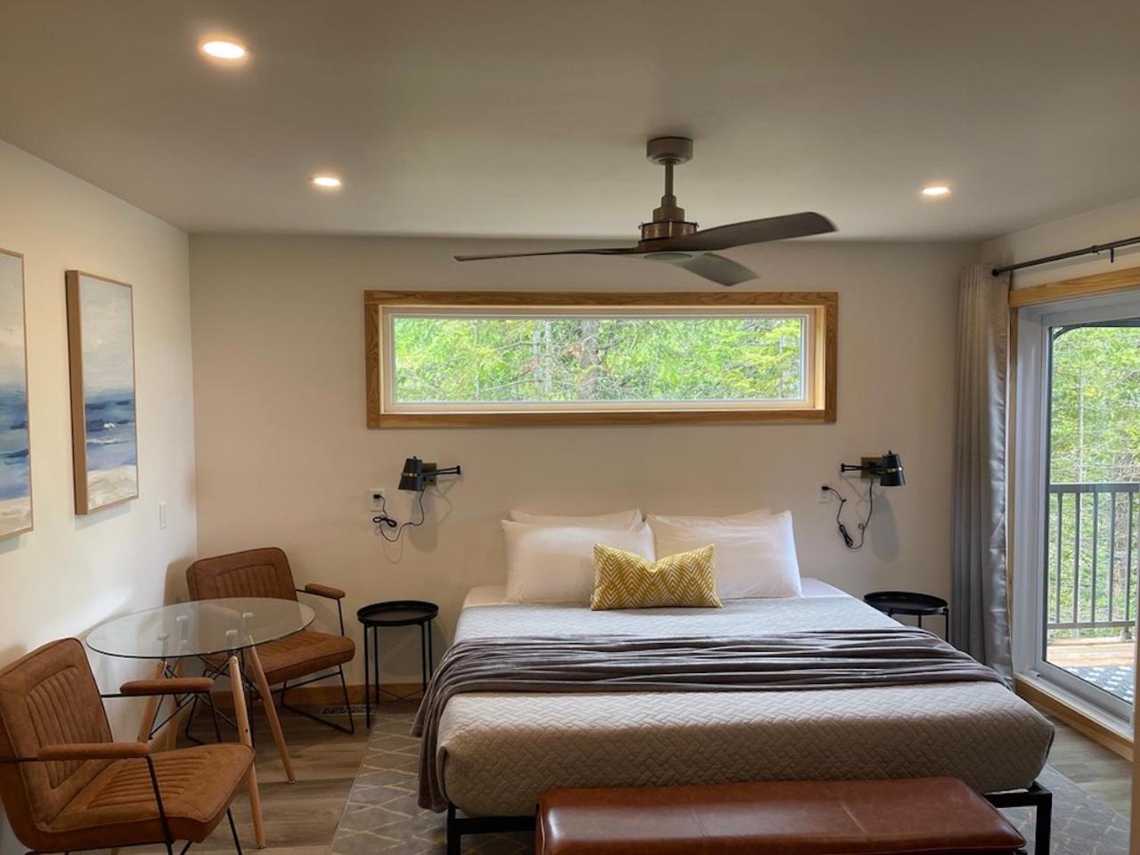 Stone Cove Waterfront Adults Only B&B 托伯莫里 外观 照片